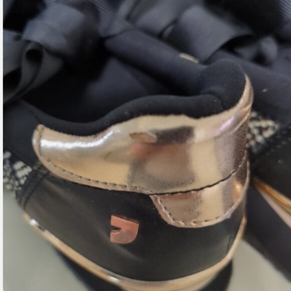 Gioseppo Sport Chic Sneakers Black & Gold, W/Ribbon Accents, Size 6 36, NWOT - Picture 7 of 8